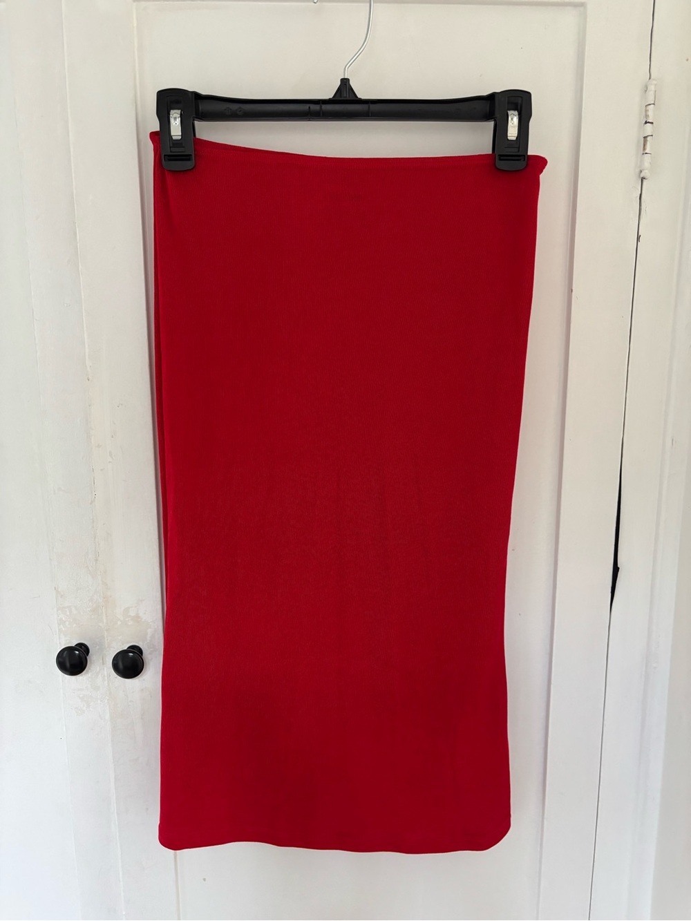 Women’s Red Midi Pencil Skirt - Sleek Straight Fit